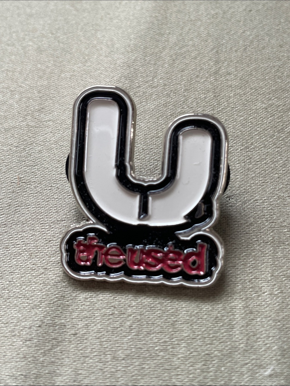 20th Anniversary The Used Enamel Pin Set - Logo Pins - Picture 4 of 5